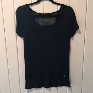 Alo black top size small EUC